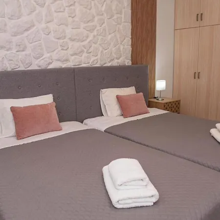 Corfu Dream Holidays 公寓 Kouramaditika